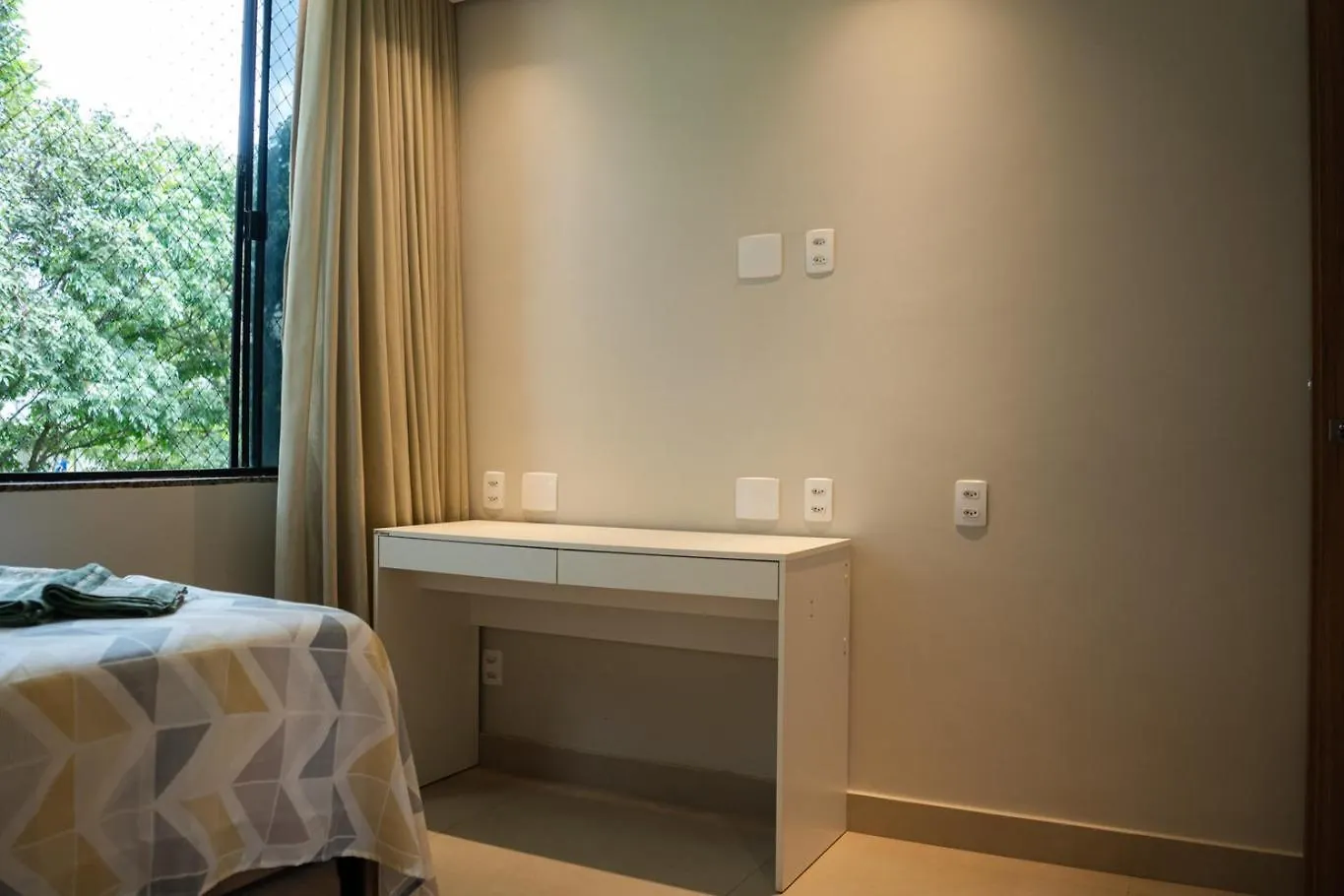 Apto C Wi-Fi, Otima Loc Prox Ao Eixo Monumental Brasilia