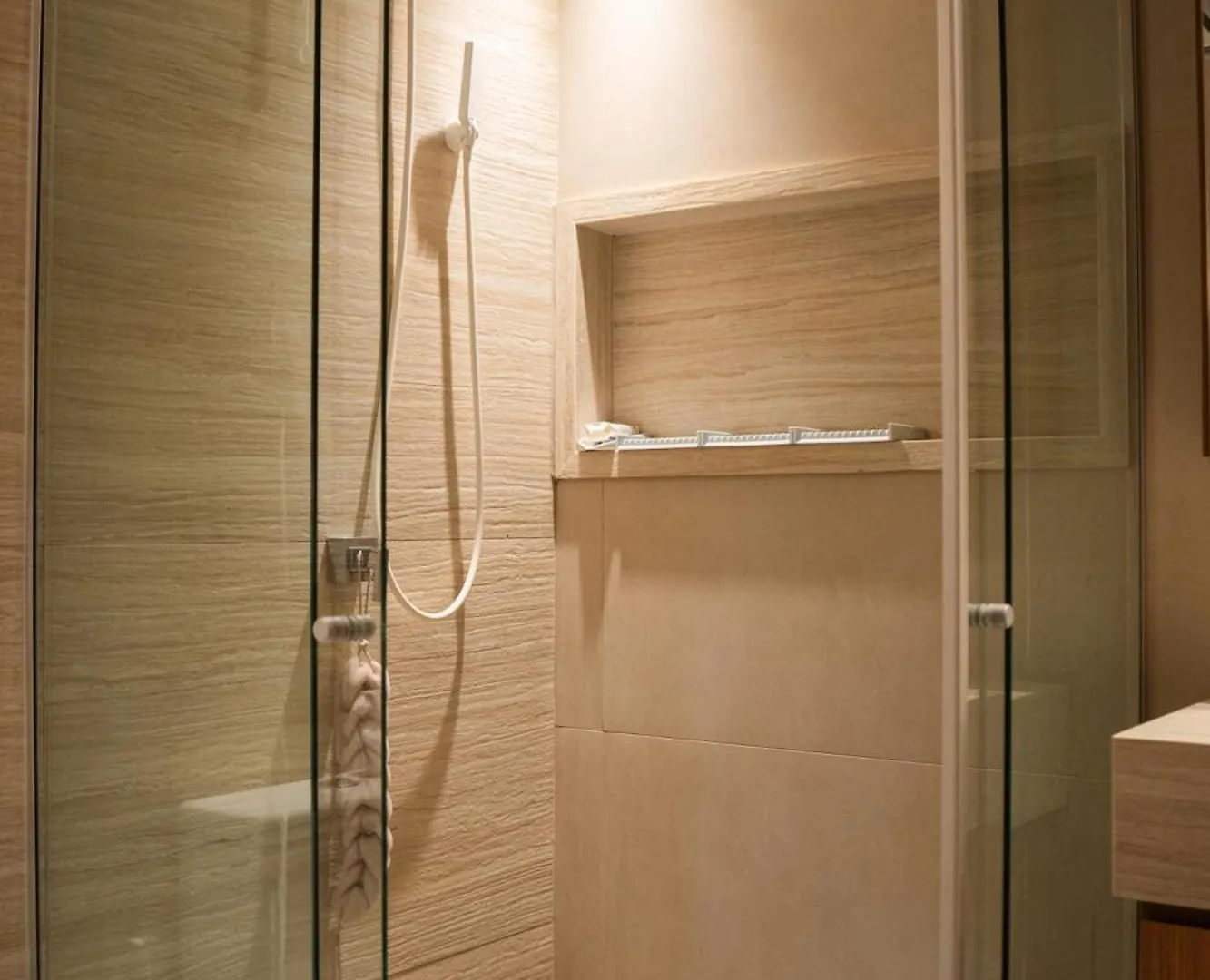 Apto C Wi-Fi, Otima Loc Prox Ao Eixo Monumental Brasilia Apartment