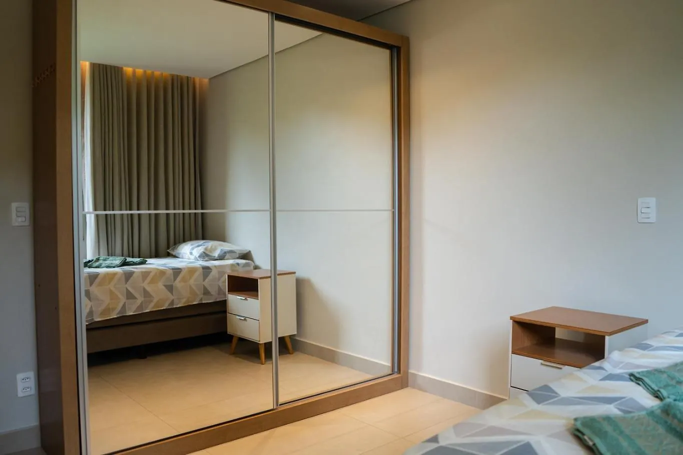 Apto C Wi-Fi, Otima Loc Prox Ao Eixo Monumental Brasilia Brazil